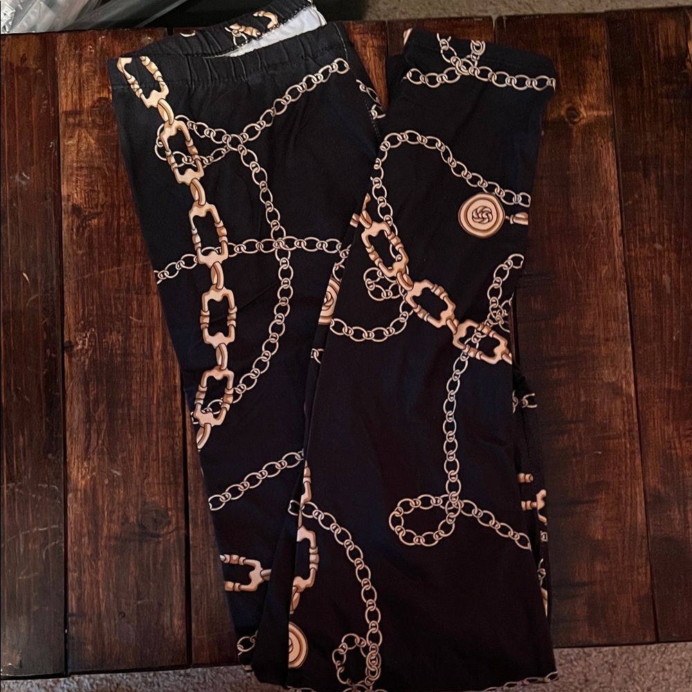 Women’s Black Leggings with Gold Chain Print